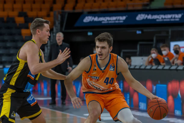 三节末段 三节末段