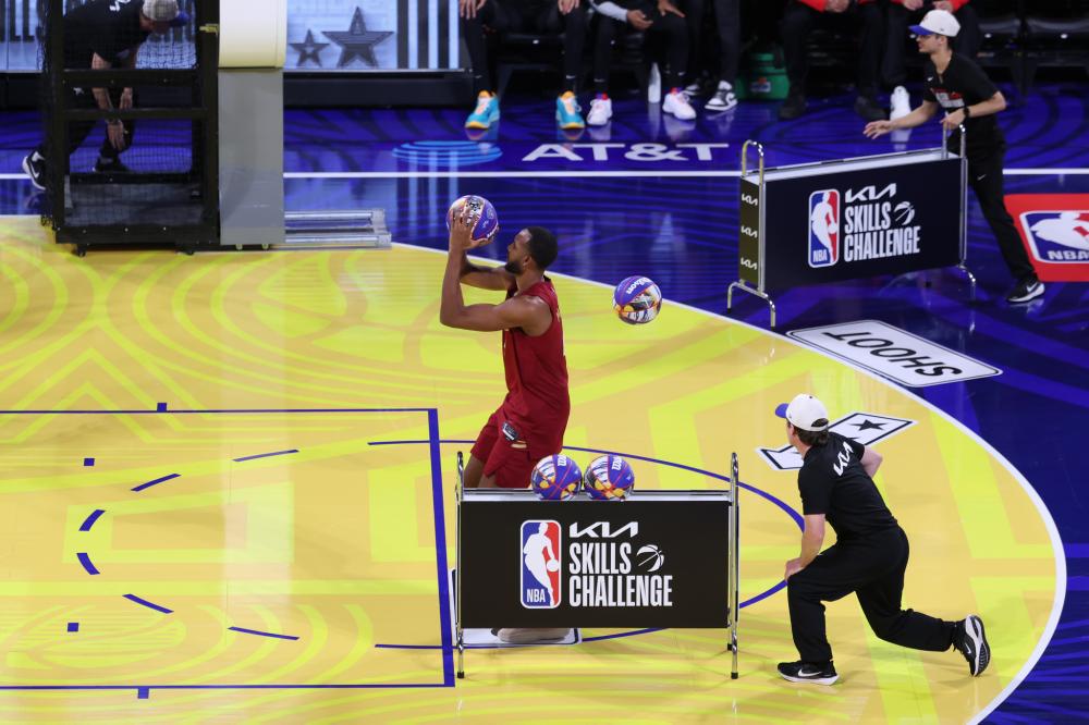 内如此耀眼 内如此耀眼