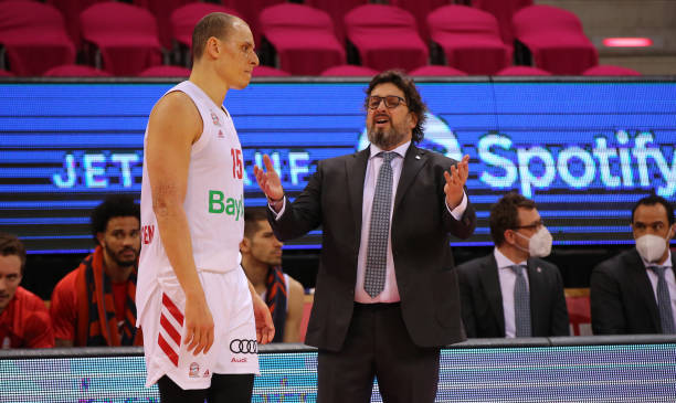 她可能会陷 她可能会陷