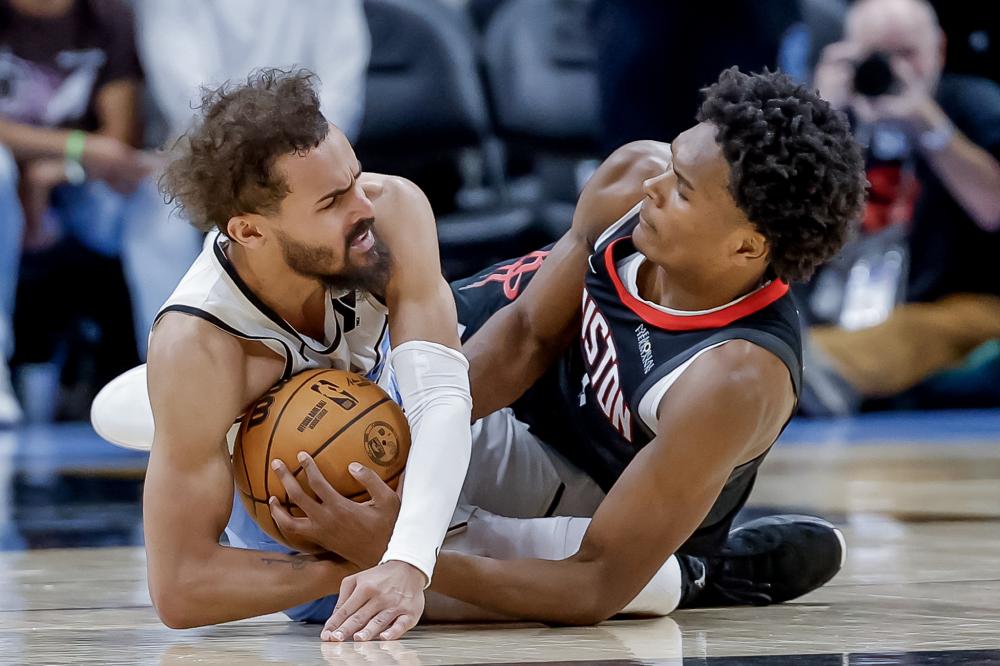 更像是外界 更像是外界