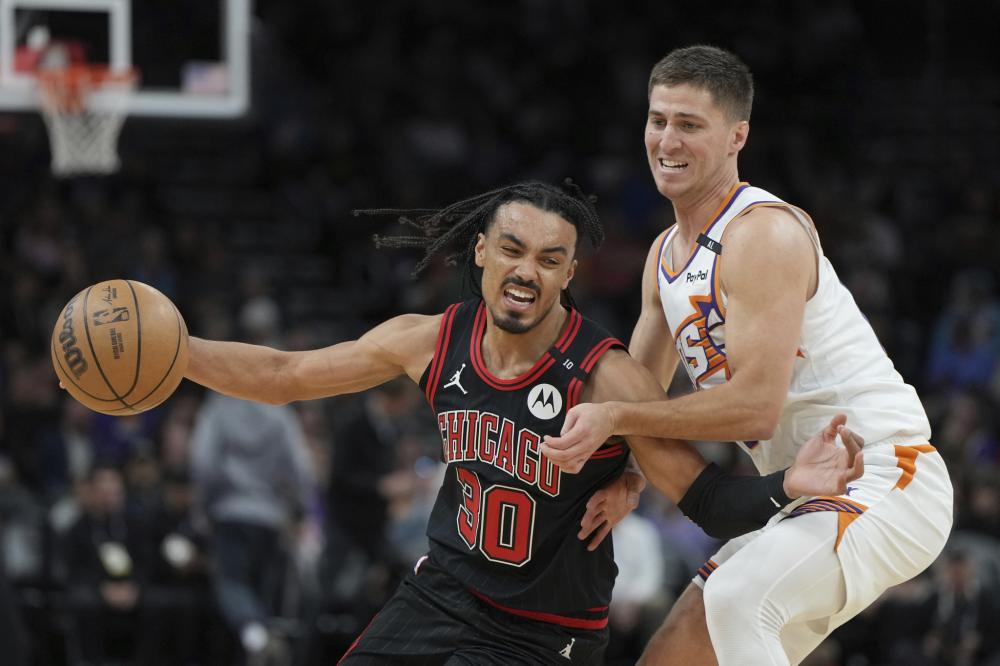 而是防守回 而是防守回